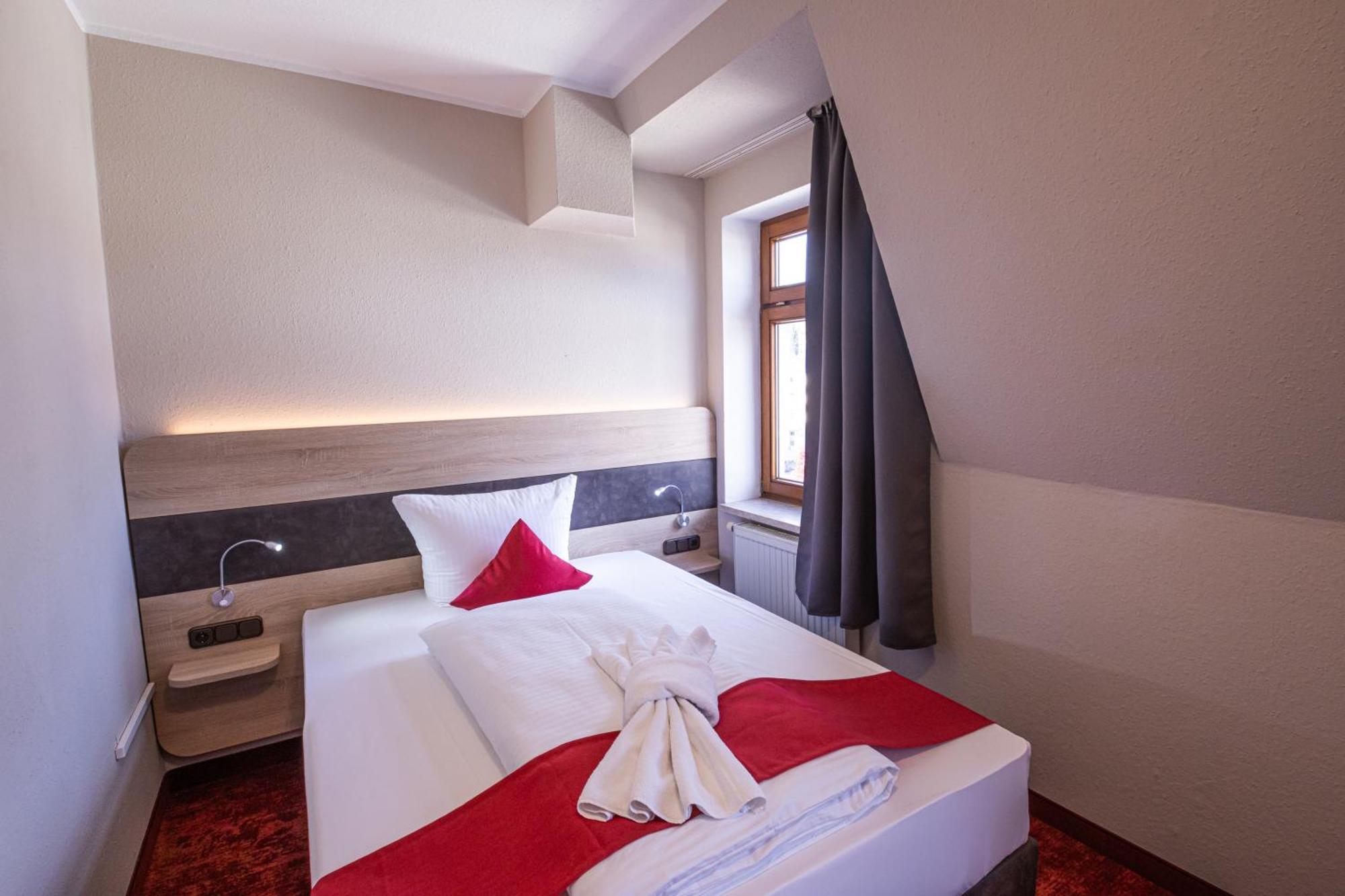 Hotel Lengenfelder Hof Lengenfeld  Eksteriør billede